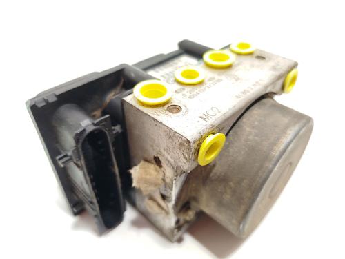 Abs pomp RENAULT KANGOO / GRAND KANGOO II (KW0/1_) 1.5 dCi (106 hp) 25131878