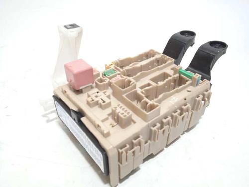 Used Fuse box TOYOTA AVENSIS Estate (_T27_) 2.0 D-4D (WWT271_) (143 hp) 8310296
