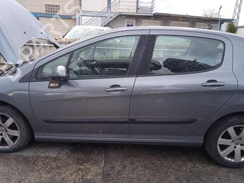 Fuse box PEUGEOT 308 I (4A_, 4C_) 1.6 HDi | BP31382917E1 