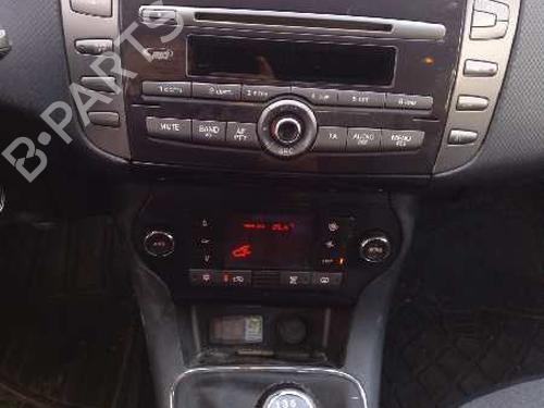 Fuse box FIAT BRAVO II (198_) 1.9 D Multijet (198AXB1A) | BP4808121E1 