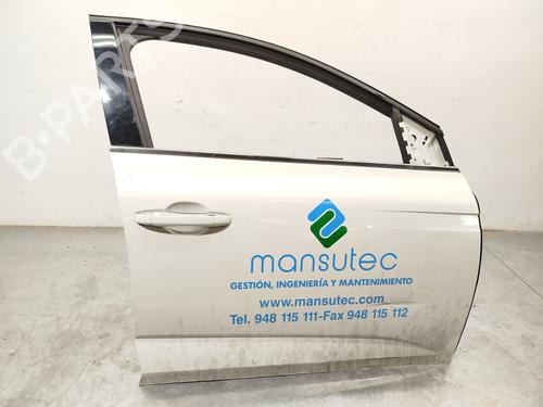 Used Right front door Right front door 32381832 32381832