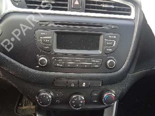 Display monitor KIA CEE'D (JD) 1.4 CRDi 90 | BP9955573C48  - Image 17