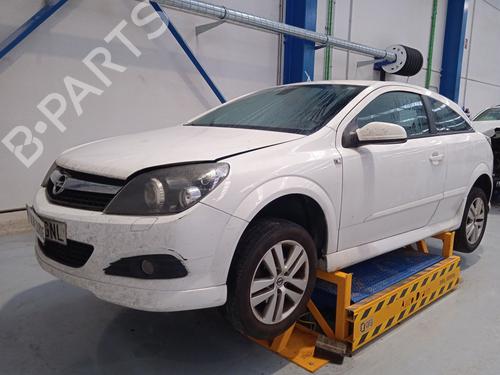 Used Parts OPEL ASTRA H GTC (A04)  1.7 CDTI (L08)  4481454