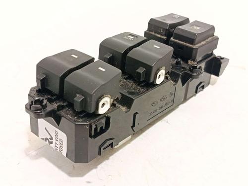 Used Left front window switch Left front window switch HYUNDAI TUCSON (TL, TLE) 1.7 CRDi (116 hp) 40036039 40036039