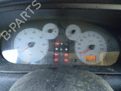 Right front driveshaft RENAULT SCÉNIC I MPV (JA0/1_, FA0_) 1.9 dCi RX4 | BP5803576M39