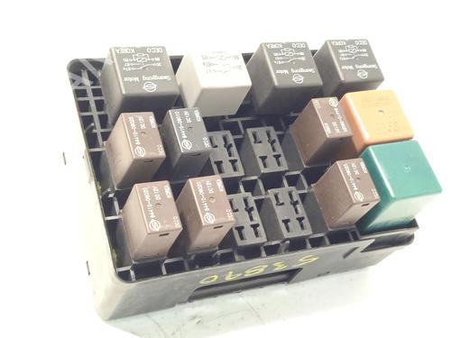 Used Fuse box Fuse box 28289716 28289716