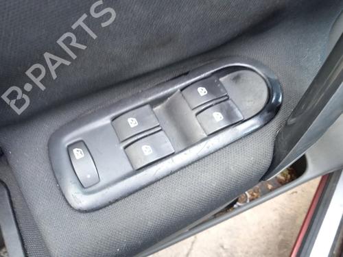 Instrument cluster RENAULT SCÉNIC II (JM0/1_) 1.5 dCi (JM1E, JM16) | BP20936785C47