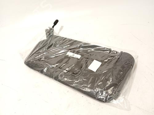 Used Left sun visor Left sun visor 32989290 32989290