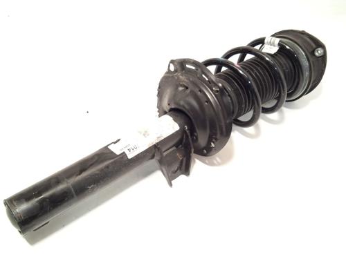 Used Right front shock absorber Right front shock absorber 30303249 30303249