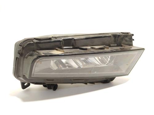 Used Right front fog light SEAT ATECA (KH7, KHP) 1.5 TSI (150 hp) 28586327