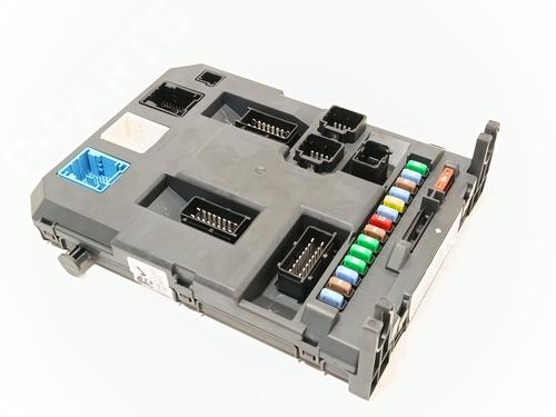 Used Fuse box Fuse box 34435375 34435375