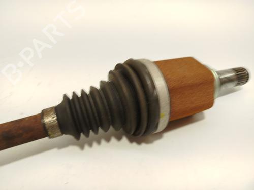 Left front driveshaft DACIA SANDERO II 1.5 Blue dCi 95 (B8JL) | BP29445426M38 