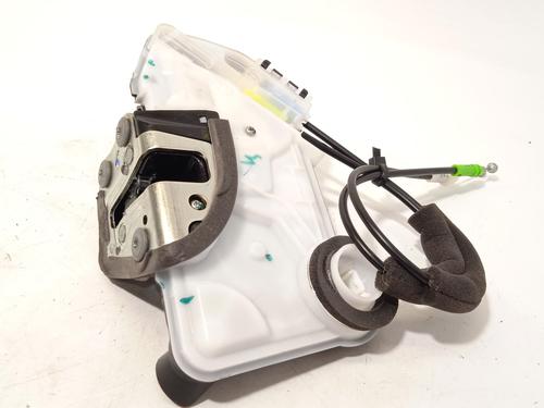 front-right-lock-toyota-corolla-hatchback-_e21_-_ea1_-_eh1_-2018-26325350 main image