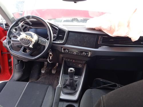 Gear lever AUDI A1 Sportback (GBA) 25 TFSI | BP30060220M90