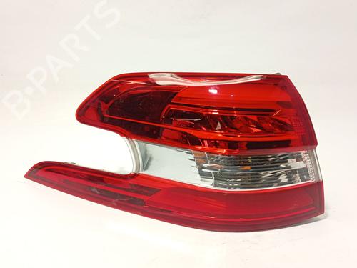 Used Left taillight Left taillight PEUGEOT 308 SW II (LC_, LJ_, LR_, LX_, L4_) 1.5 BlueHDi 130 (131 hp) 32414860 32414860