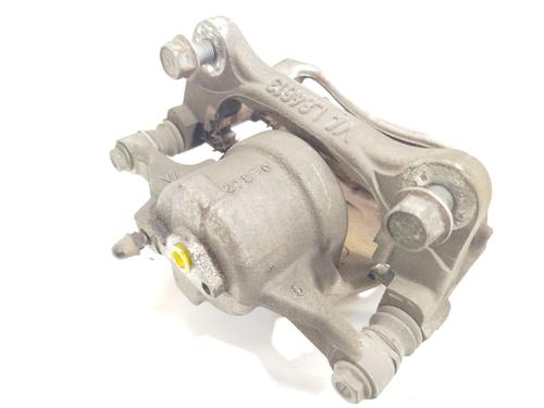Right front brake caliper TOYOTA COROLLA Hatchback (_E21_, _EA1_, _EH1_) 1.8 Hybrid (ZWE211, ZWE219) | BP22728930M104