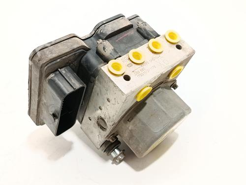 abs-pump-toyota-aygo-_b4_-2014-36489995 main image
