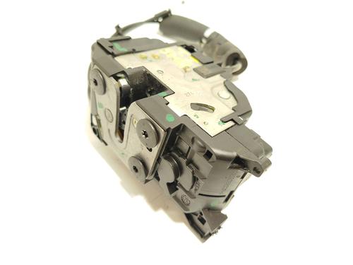 Venstre bagtil lås RENAULT SCÉNIC III (JZ0/1_) 1.2 TCe (116 hp) 30573475