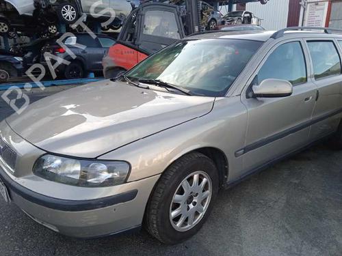 Used Parts VOLVO V70 II (285)  2.4 D  1340893