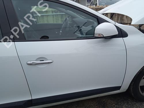 Fuse box RENAULT MEGANE III Hatchback (BZ0/1_, B3_) 1.5 dCi | BP32701257E1  - Image 14