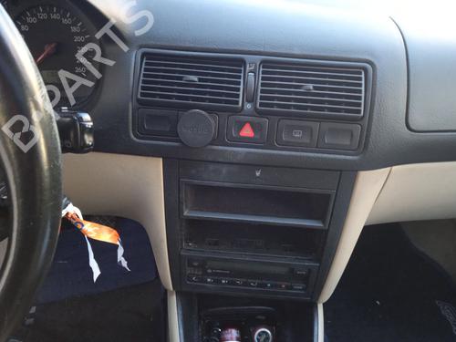 Front bumper VW GOLF IV (1J1) 1.6 16V | BP29909752C7