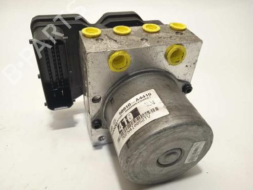 Used ABS pump KIA CARENS IV 1.7 CRDi (116 hp) 8901135