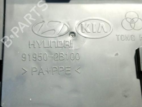 Fuse box HYUNDAI SANTA FÉ II (CM) 2.2 CRDi | BP29429332E1
