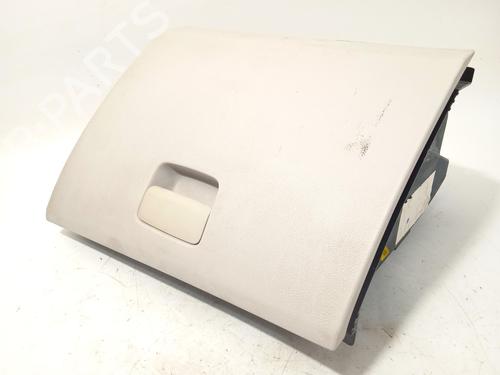 Used Glove box MERCEDES-BENZ GLA-CLASS (X156) GLA 200 CDI / d (156.908) (136 hp) 1132627