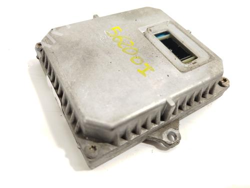 Używane Balast ksenonowy MERCEDES-BENZ C-CLASS (W203) C 220 CDI (203.006, 203.008) (143 hp) 28184299