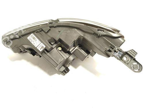 Right headlight CITROËN C4 III (BA_, BB_, BC_)  | BP29501599C29 
