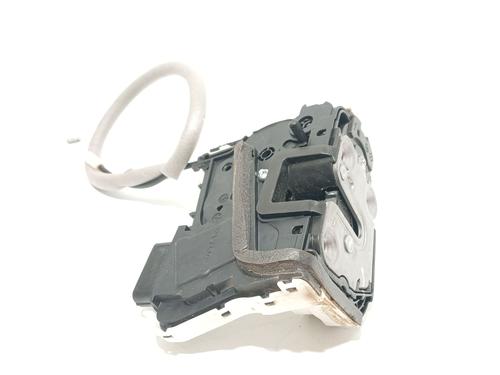 rear-left-lock-mg-mg-zs-suv-azs1-2017-33176366 main image