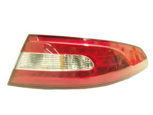 Used Right taillight JAGUAR XF I (X250) 2.7 D (207 hp) 28139218