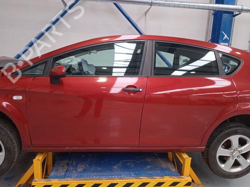Left tailgate light SEAT LEON (1P1) 1.9 TDI | BP35980607C79 - Image 13