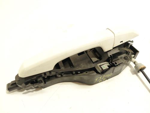 Used Front left exterior door handle LAND ROVER DISCOVERY V (L462) 2.0 Sd4 4x4 (241 hp) 24883123
