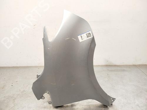 Used Right front fenders Right front fenders 34371548 34371548