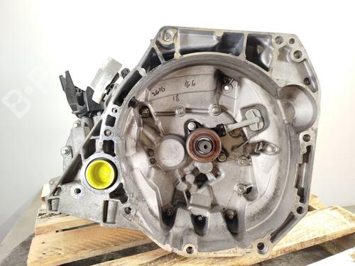 Getriebe für RENAULT CAPTUR I (J5_, H5_) 0.9 TCe 90 (90 hp) 30450764