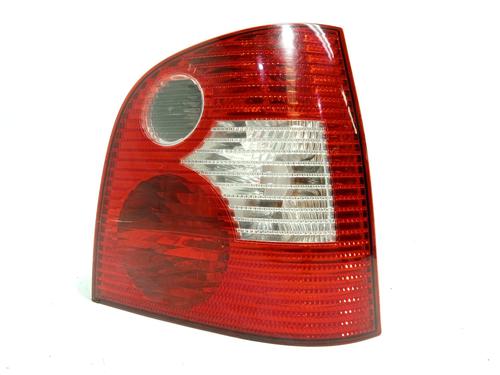 Right taillight VW POLO IV (9N_, 9A_) 1.2 12V | BP29473604C35