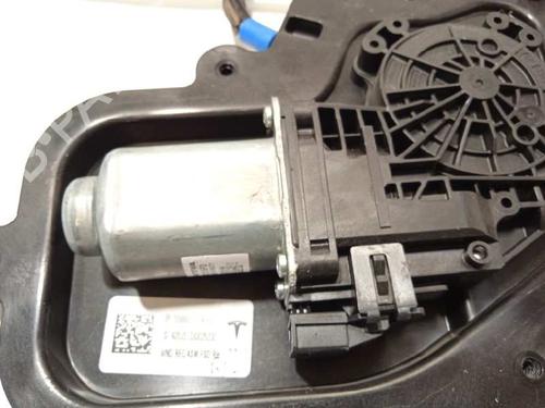 Front right window mechanism TESLA MODEL 3 (5YJ3) EV AWD | BP10142244C23 - Image 3