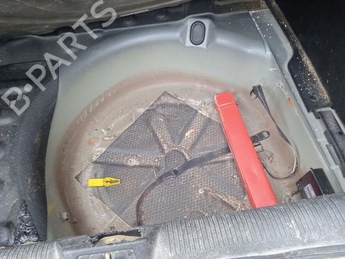 Left headlight PEUGEOT 407 (6D_) 2.0 HDi 135 (6DRHRH, 6DRHRE, 6DRHRG, 6DRHRJ) | BP24127281C28 - Image 33