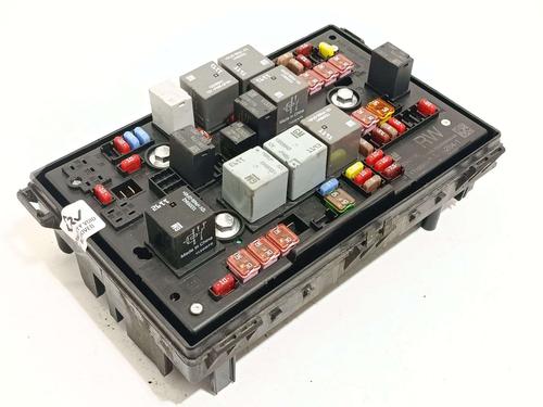 Used Fuse box Fuse box 38536236 38536236