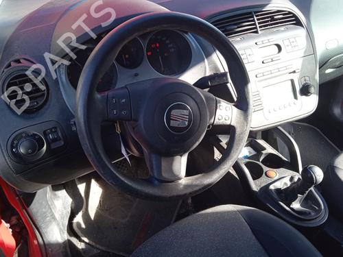 Front left window mechanism SEAT ALTEA (5P1) 1.9 TDI | BP24925588C22