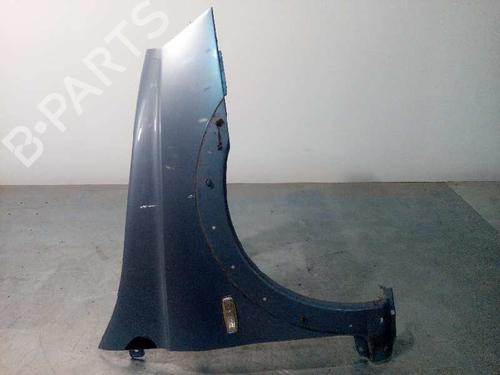Used Right front fenders Right front fenders 4944402 4944402