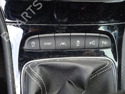 Left tailgate light OPEL ASTRA K (B16) 1.4 Turbo (68) | BP24040039C79 