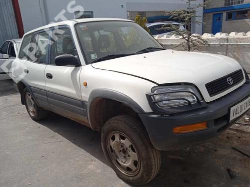 Used Parts TOYOTA RAV 4 I Cabrio (_A1_)  2.0 4WD (SXA11)  847383