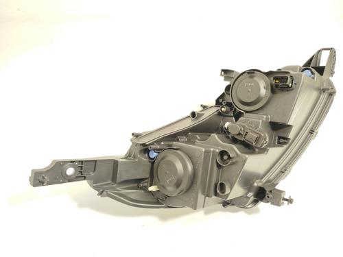 Left headlight PEUGEOT 2008 I (CU_) 1.2 THP 110 / PureTech 110 | BP23256761C28 - Image 4