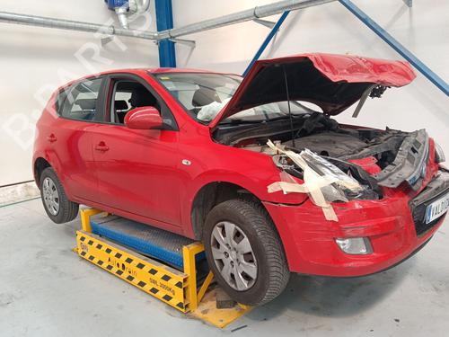 Used Parts HYUNDAI i30 (FD)  1.6 CRDi  4739428