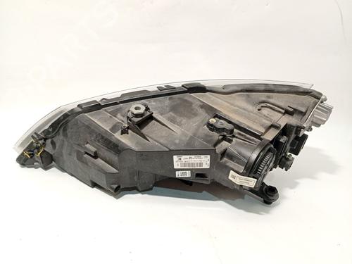 Right headlight SEAT LEON (5F1) 1.4 TGI | BP32346262C29 