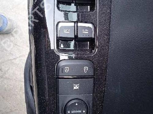Right front door KIA SPORTAGE IV (QL, QLE)  | BP26166776C3 