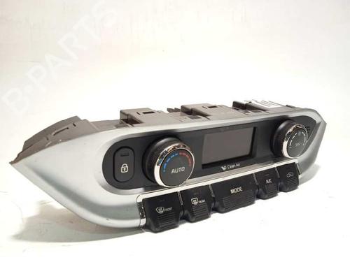 Used Climate control Climate control 8315682 8315682