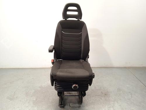 Used Left front seat IVECO DAILY VI Van 35S16, 35C16, 40C16, 50C16, 70C16 (160 hp) 29808241